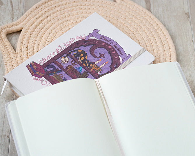 Libreta "Dark Academia & Light Academia"