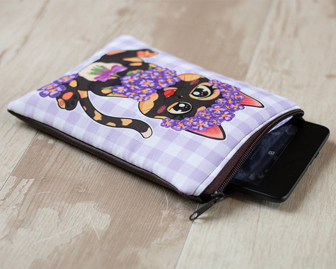 Funda premium Pansy - MichisPrimavera